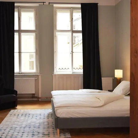 Apartment New Central Apt With Great City Vibes!